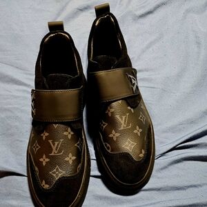 Louis Vuitton Black and Brown Men's Shoes